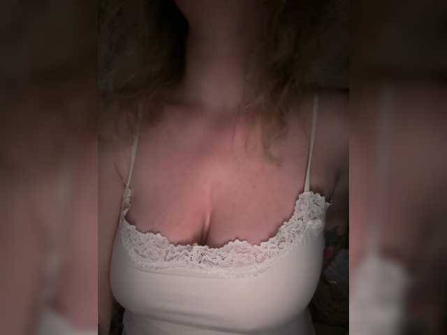 Rinaaamur live cam on BongaCams