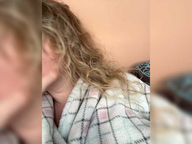 Rinaaamur live cam on BongaCams