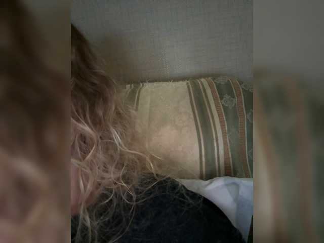 Rinaaamur live cam on BongaCams