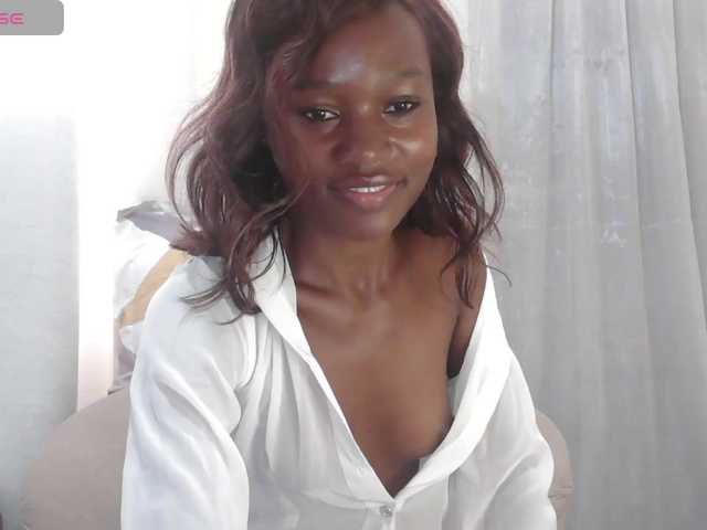sexy-dee live cam on BongaCams