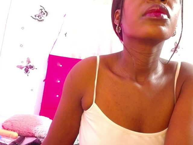 Naugthy-choko's BongaCams show and profile