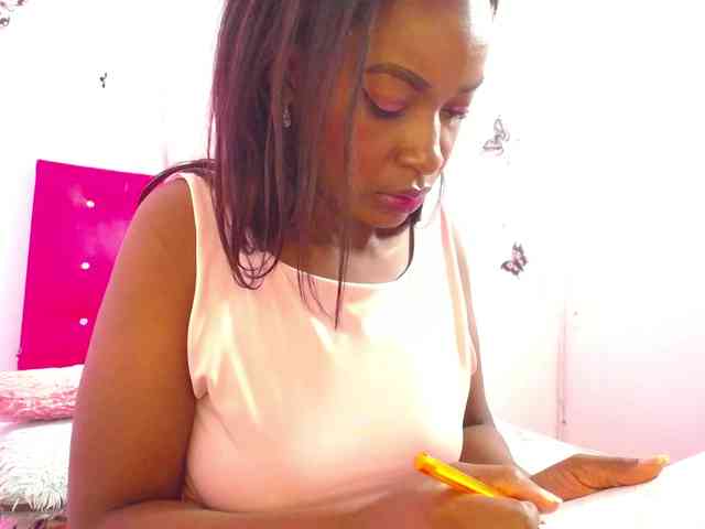 Naugthy-choko webcam