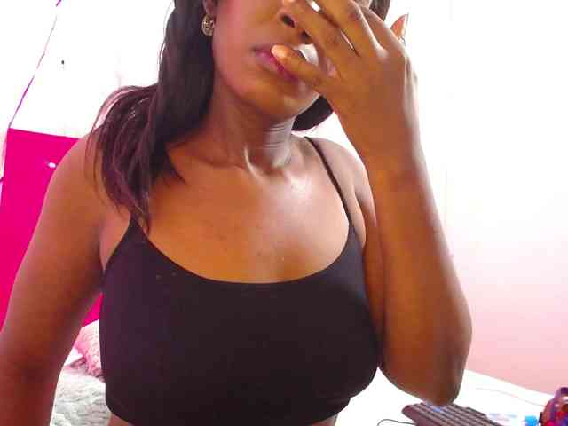 Naugthy-choko webcam