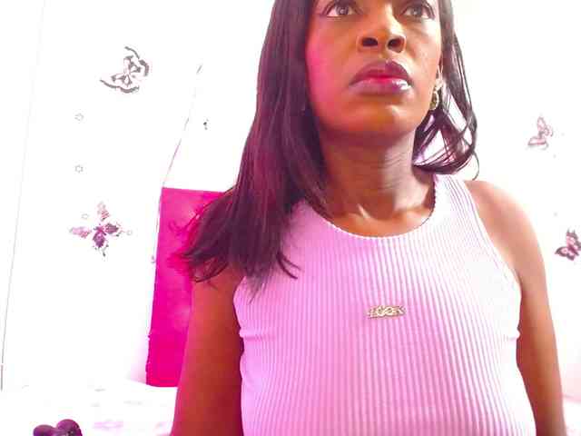 Naugthy-choko webcam