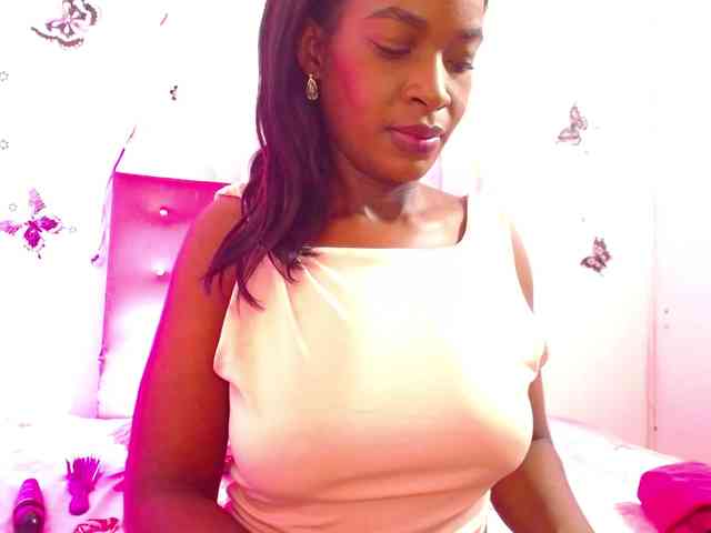 Naugthy-choko webcam