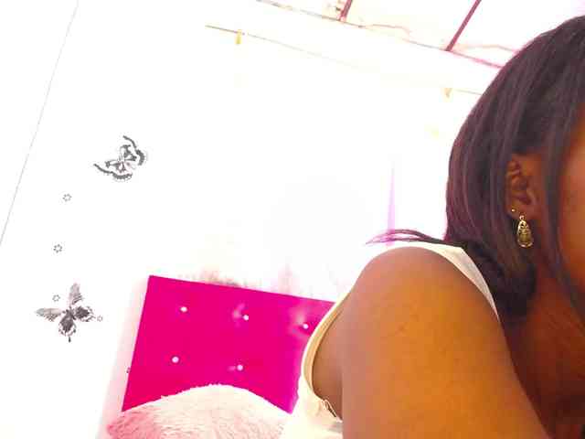 Naugthy-choko webcam