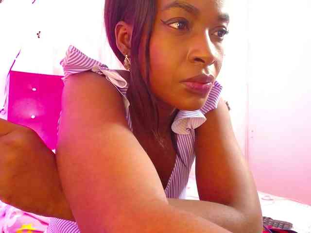 Naugthy-choko webcam