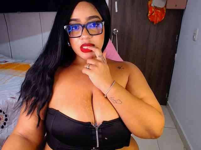 MadyKolemam webcam