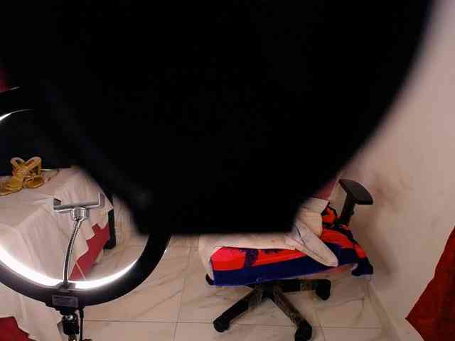 MadyKolemam webcam