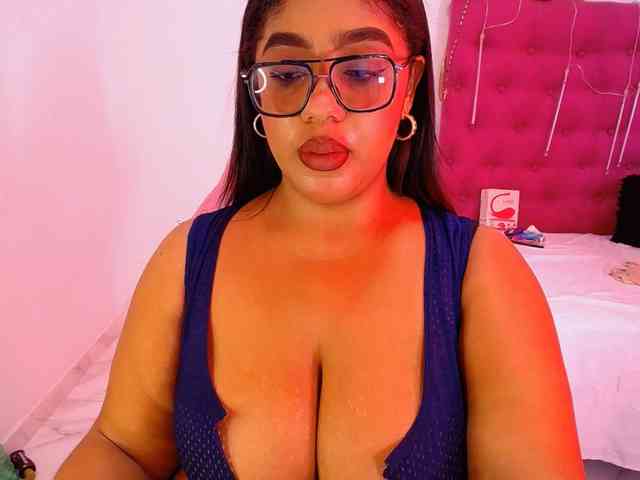 MadyKolemam webcam