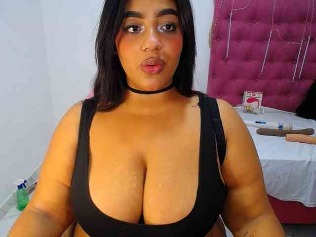 MadyKolemam webcam