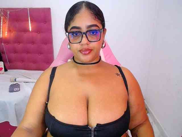 MadyKolemam webcam