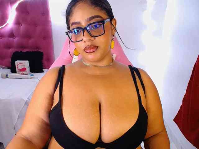MadyKolemam webcam