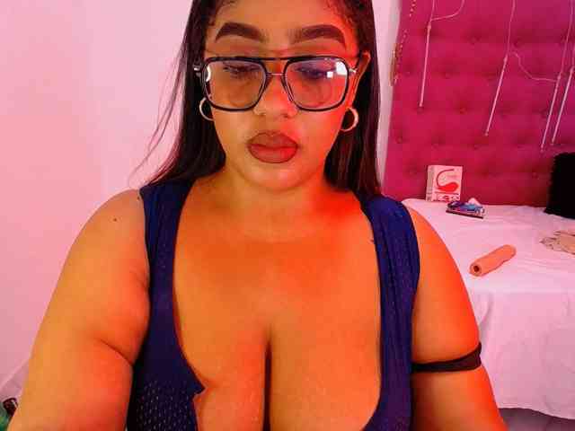 MadyKolemam webcam