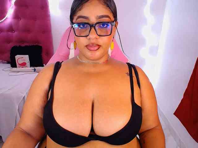 MadyKolemam webcam