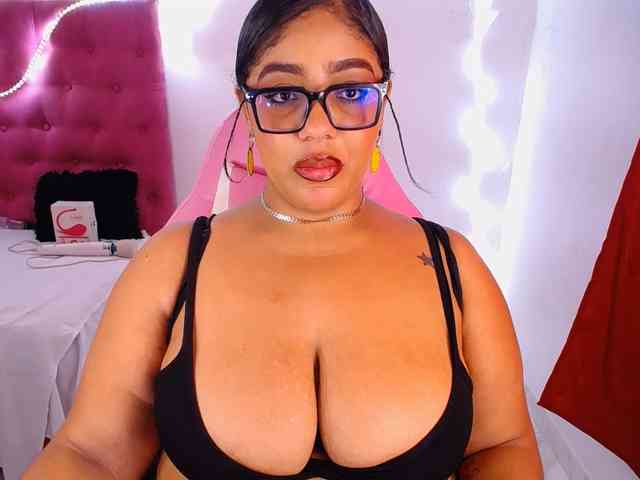 MadyKolemam webcam