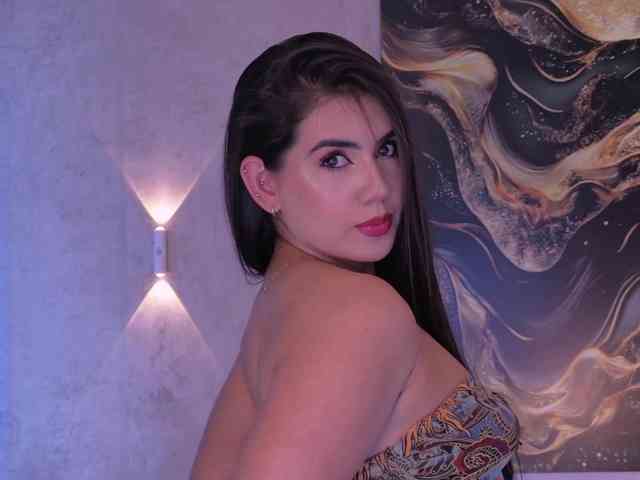 Modelo: AngelicaVega