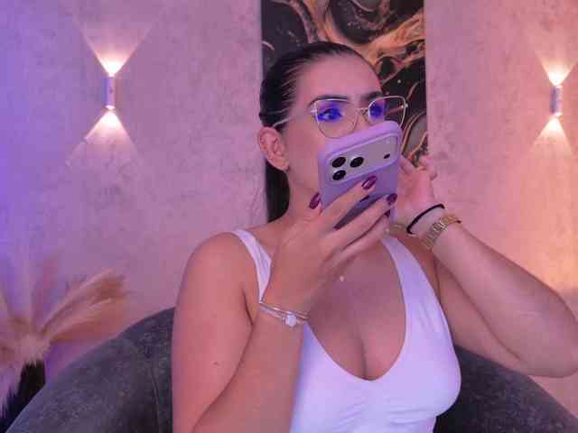 AngelicaVega webcam