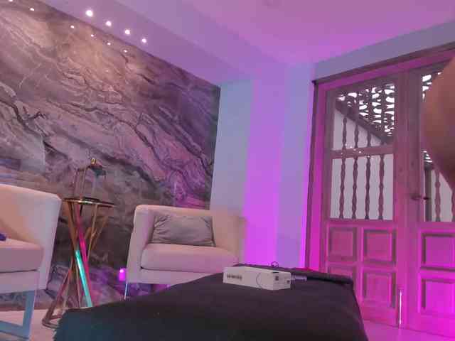 AngelicaVega webcam