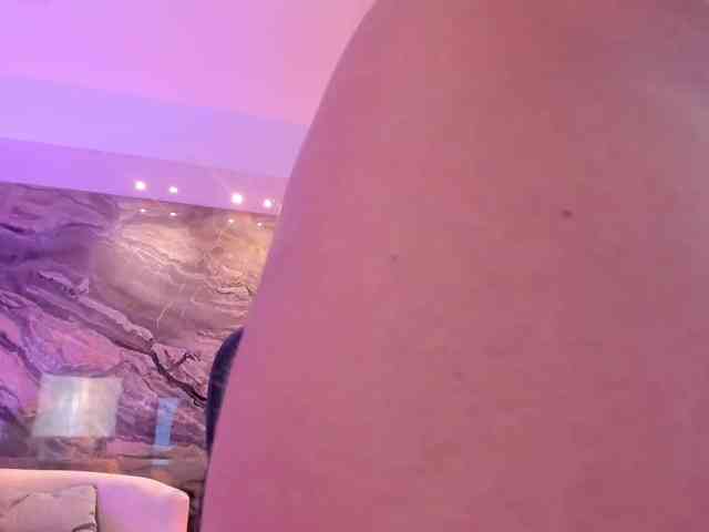 AngelicaVega webcam