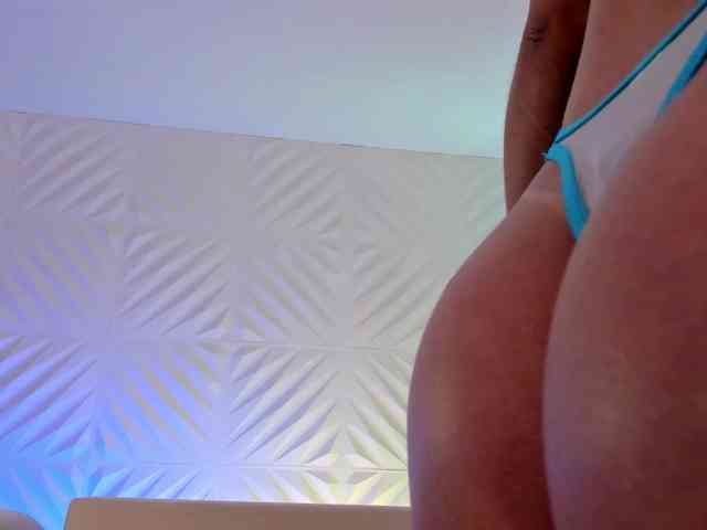 AngelicaVega webcam