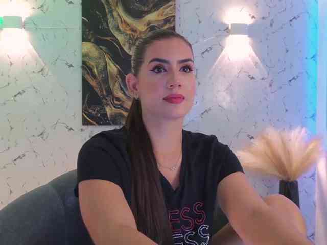 AngelicaVega webcam