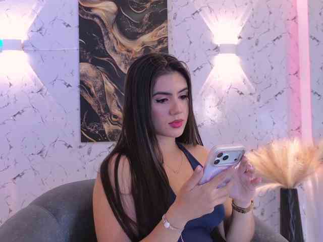 AngelicaVega webcam