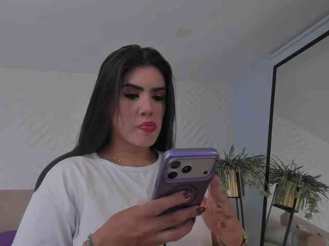 AngelicaVega webcam