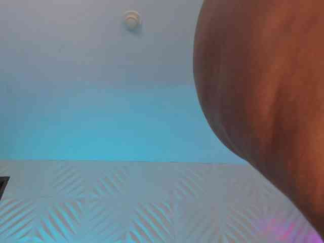 AngelicaVega webcam