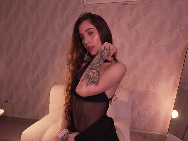 MarianneLane live cam on BongaCams