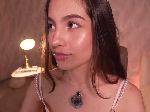 MarianneLane live cam on BongaCams