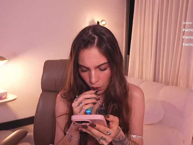 MarianneLane live cam on BongaCams