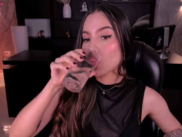 MarianneLane live cam on BongaCams