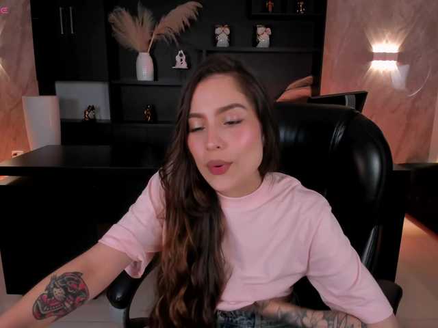 MarianneLane live stream preview