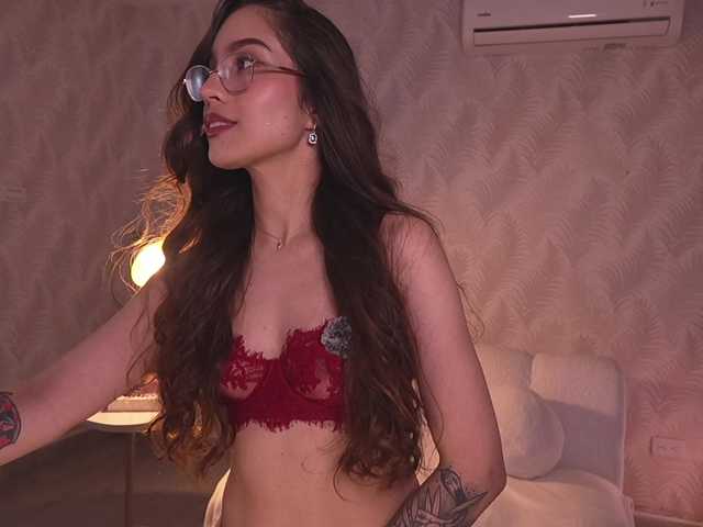 MarianneLane live cam on BongaCams