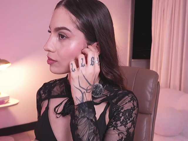 MarianneLane live cam on BongaCams