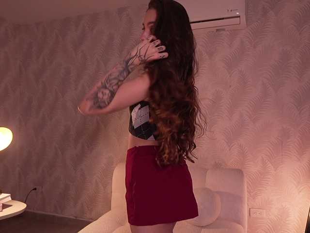 MarianneLane live cam preview