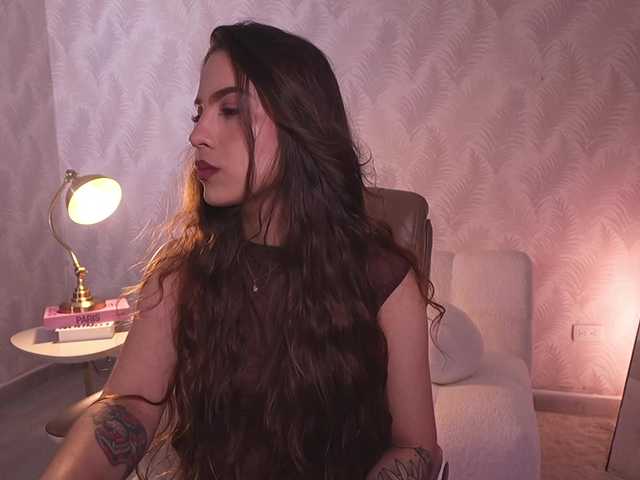MarianneLane live webcam show