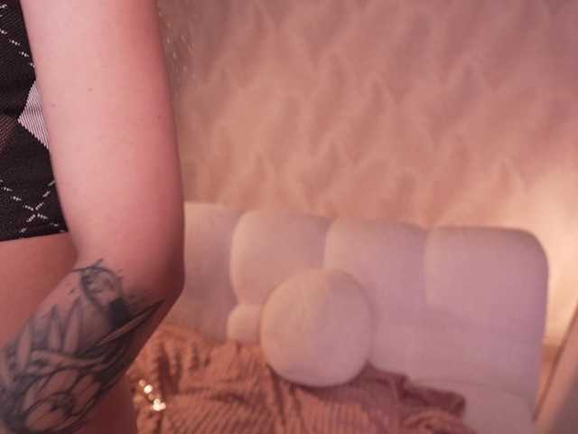 MarianneLane live cam on BongaCams