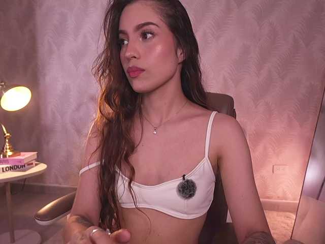 MarianneLane live webcam show