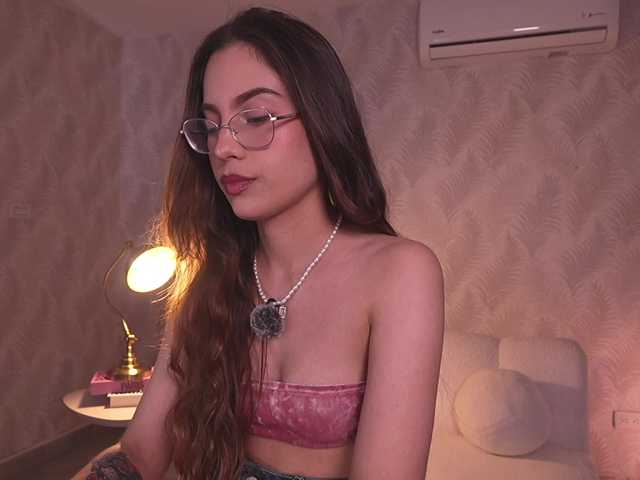 MarianneLane live cam on BongaCams