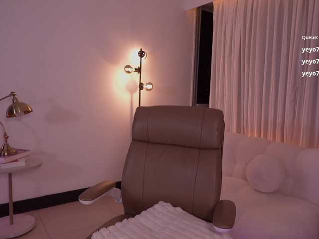 MarianneLane live cam on BongaCams