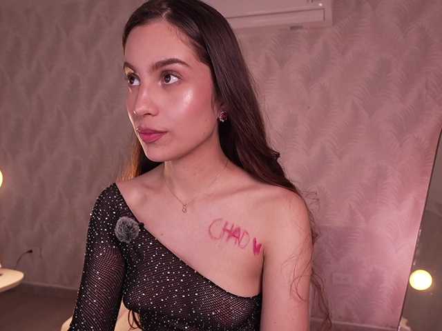 MarianneLane live cam on BongaCams