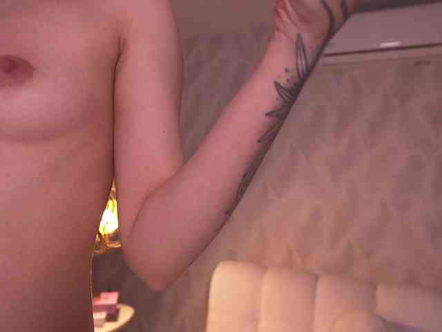 MarianneLane webcam