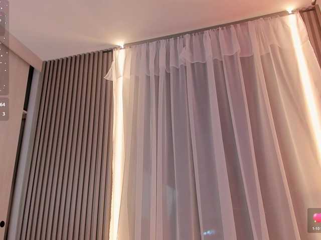 CarolineGrace live cam on BongaCams