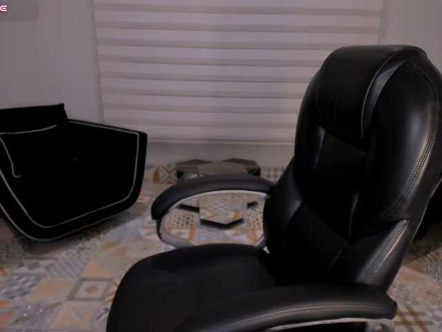 CarolineGrace live cam on BongaCams