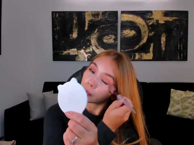 CarolineGrace live cam on BongaCams