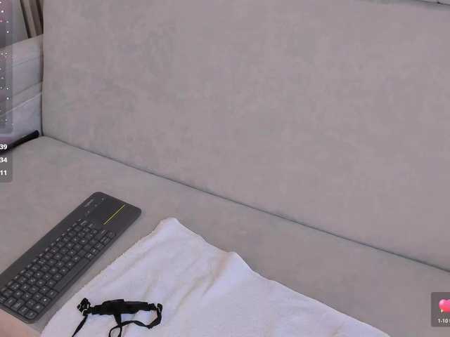 CarolineGrace's BongaCams show and profile