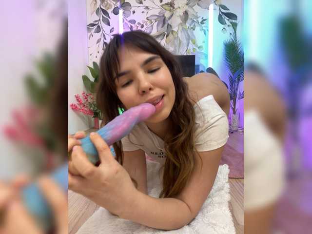 hi-bounty live cam on BongaCams