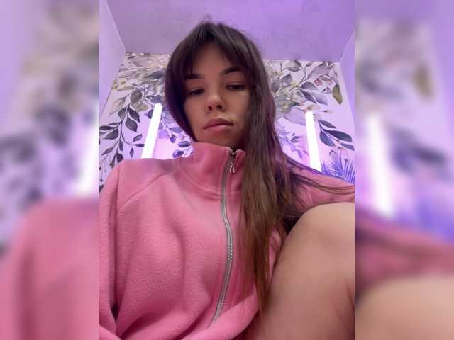 hi-bounty live cam on BongaCams